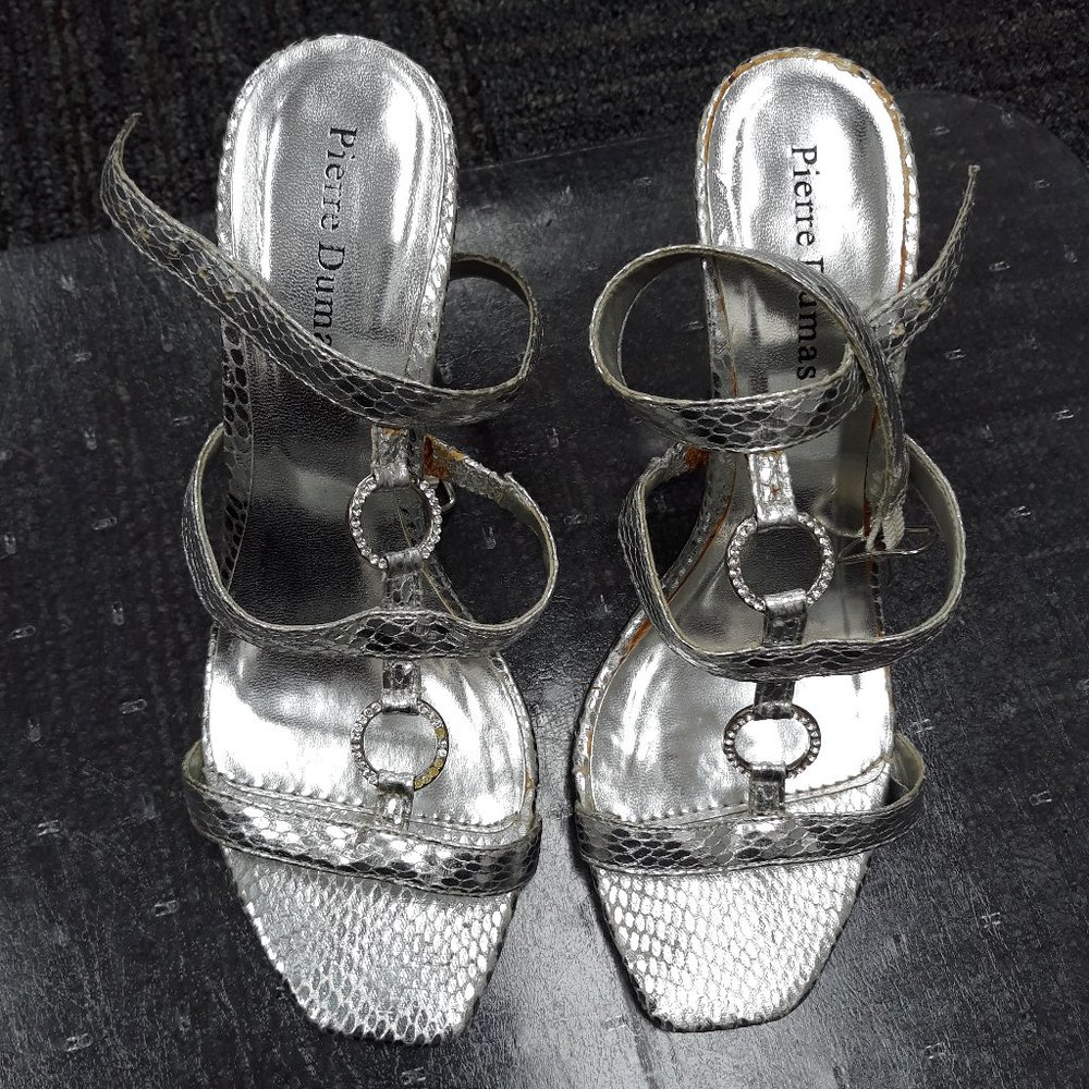 Pierre Dumas Size 6M Womens Open Toe Heels Silver